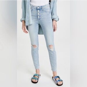 Mother The Pixie Ankle Fray in Action Shot
Jeans